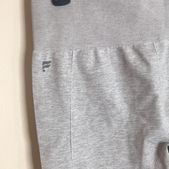 - Fabletics Sync High Waist Perforated Compression Heathered light Gray leggings - Picture 9 of 12